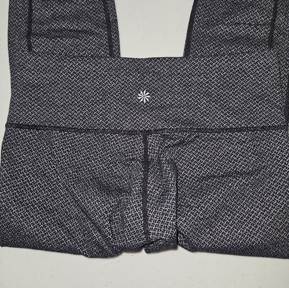 ATHLETA Energy Chaturanga Capri Leggings szMP - Picture 9 of 9